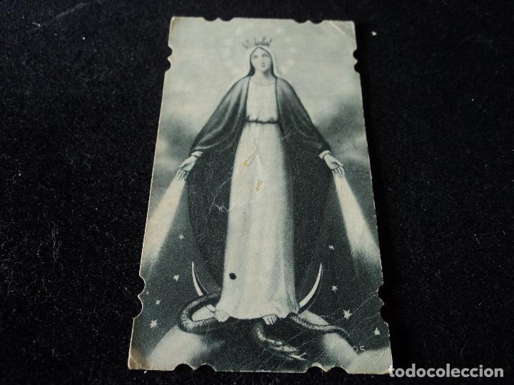 Postales: ESTAMPA TROQUELADA DE LA INMACULADA CONCEPCION PISANDO LA SERPIENTE  10 X 6 CM