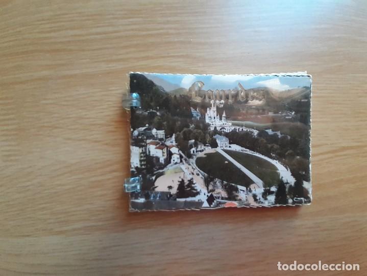 Postkarten: MINI BLOC 10 POSTALES - LOURDES - COMBIER IMP. MACON 9* 6.5 cm