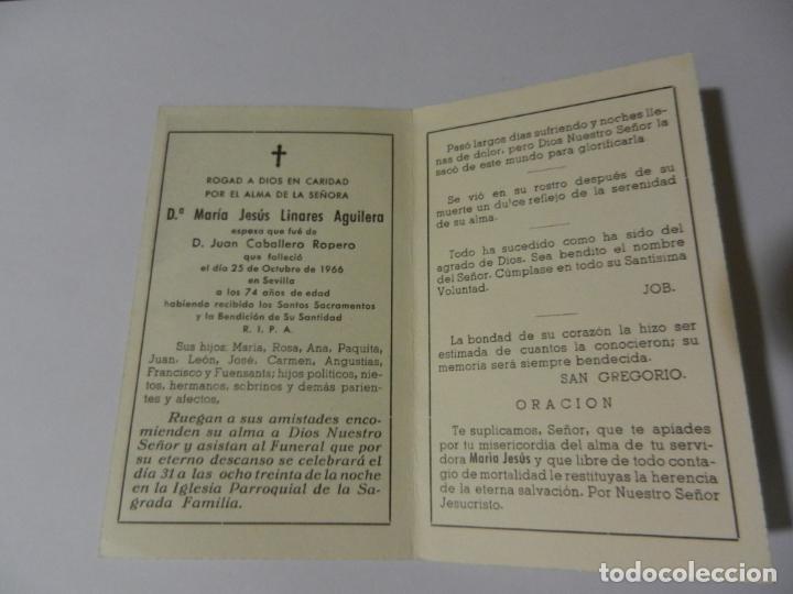 Postales: RECORDATORIO DE FUNERAL - SEVILLA - 1966. - Foto 2