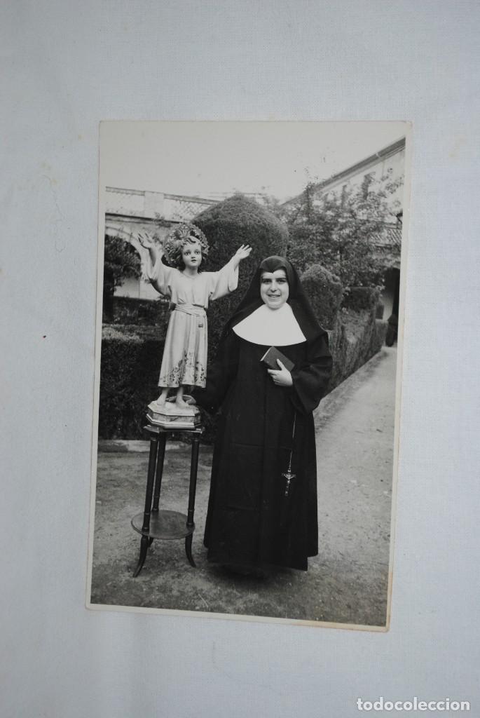 Postales: RELIGIOSA DE UN CONVENTO DE VALENCIA - Foto 1