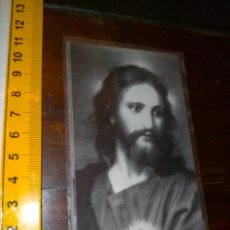 Postales: ANTIGUA ESTAMPA RELIGIOSA JESUCRISTO CRISTO SAGRADO CORAZON DE JESUS JACULATORIA. Lote 364115246
