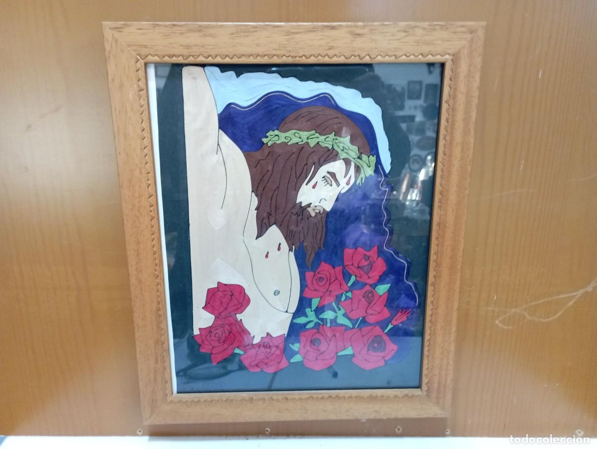Postales: cuadro con cristo hecho con hilo - Foto 1