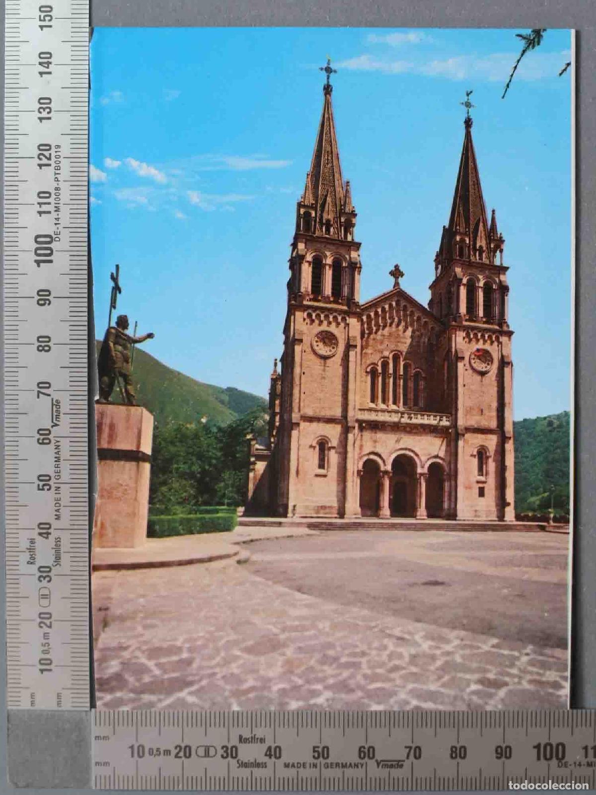 Postais: POSTAL. 89. -COVADONGA (Astur Bas&iacute;lica v estatua del ReY Don PelaYo