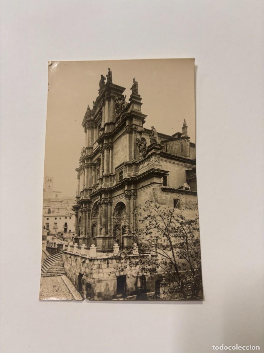 Postales: POSTAL ANTIGUA IGLESIA COLEGIATA DE SAN PATRICIO &ndash; LATERAL Y ESCALINATA. ED. LEONAR