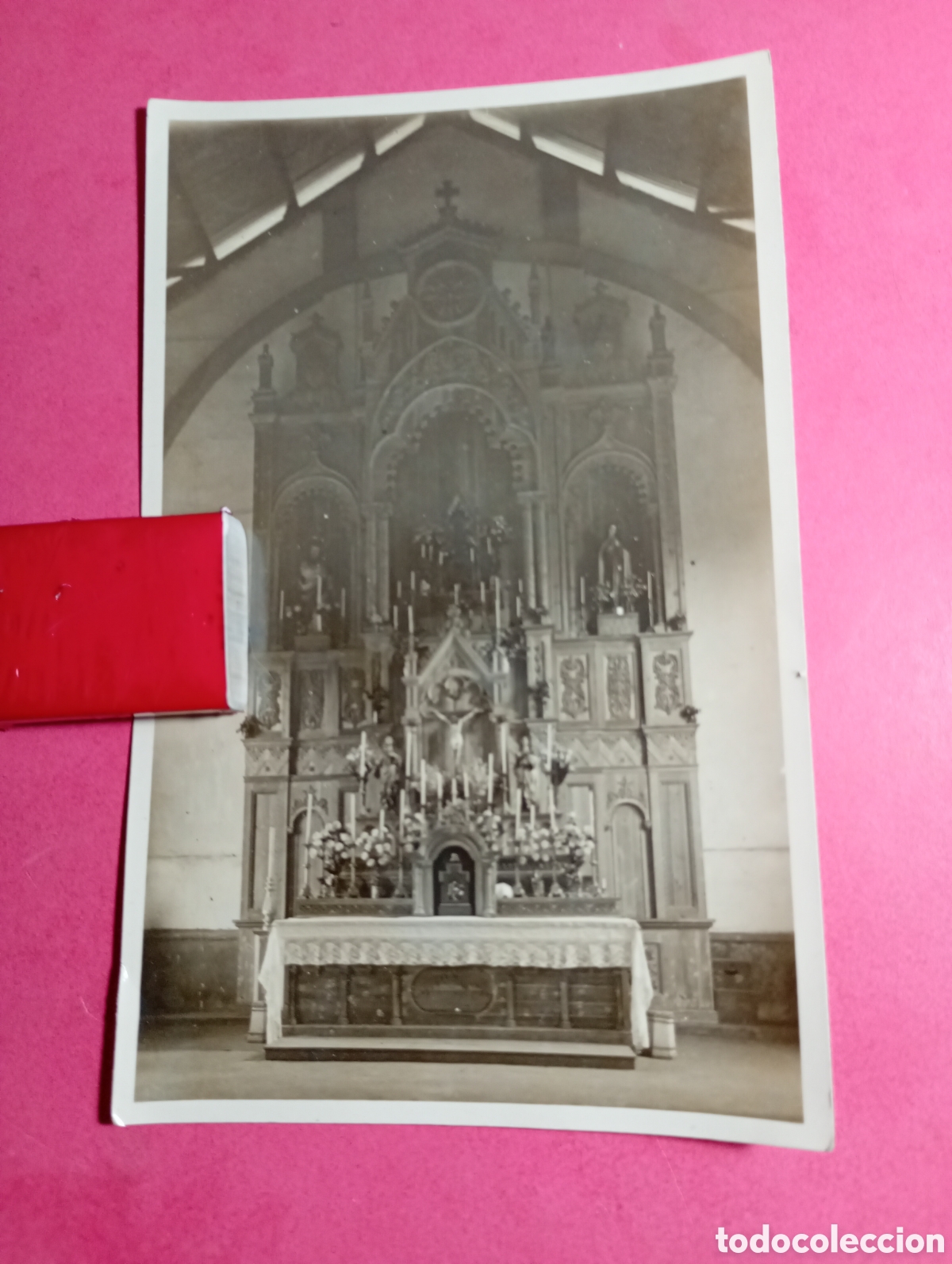Postkarten: altar de iglesia no identificada .....................