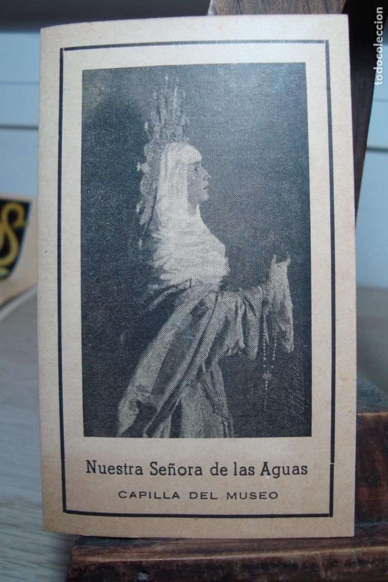 Postales: ANTIGUA ESTAMPA RELIGIOSA RELIQUIA TROZO TELA VIRGEN DE LAS AGUAS INCENDIO 1947. SEVILLA