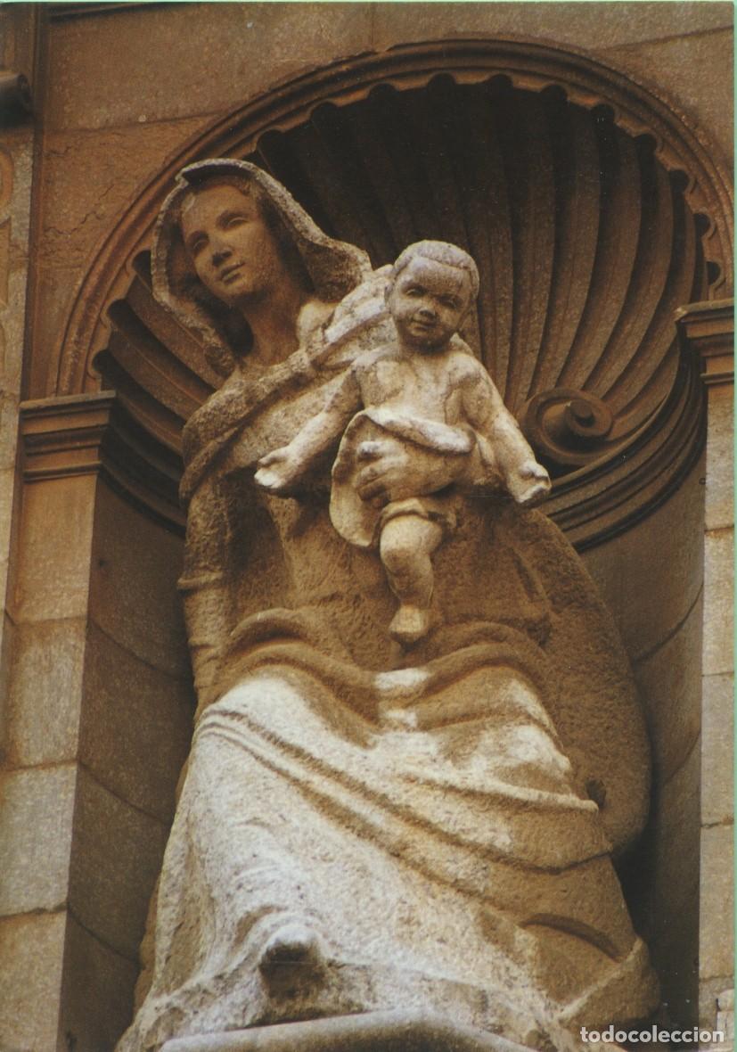 Postales: N&ordm; 15-Catedral de Girona. Fa&ccedil;ana principal. Mare de D&eacute;u del D&eacute;u Vos guard. Sin circular. ED. CAP&Iacute;TOL