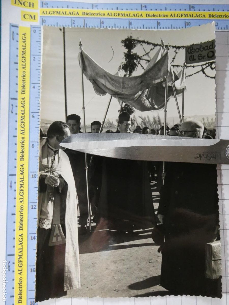 Postales: FOTO FOTOGRAF&Iacute;A RELIGIOSA. A&Ntilde;O 1957. OBISPO EMILIO BENAVENT ESCU&Iacute;N. VISITA A BOBADILLA M&Aacute;LAGA. 277