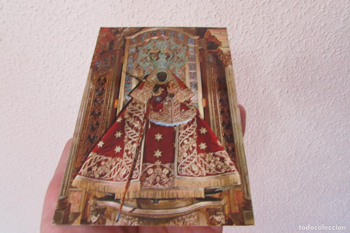 Postales: Guadalupe (C&aacute;ceres) - Escultura de la Virgen