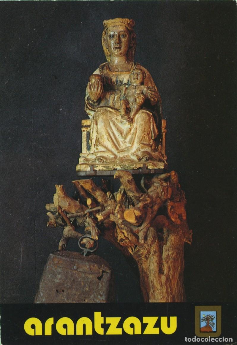 Postales: N&ordm; 1-ARANTZAZU (O&ntilde;ati-Gipuzkoa). Irudia arantza gainean. La imagen sobre el espino. Patrona de Guipu