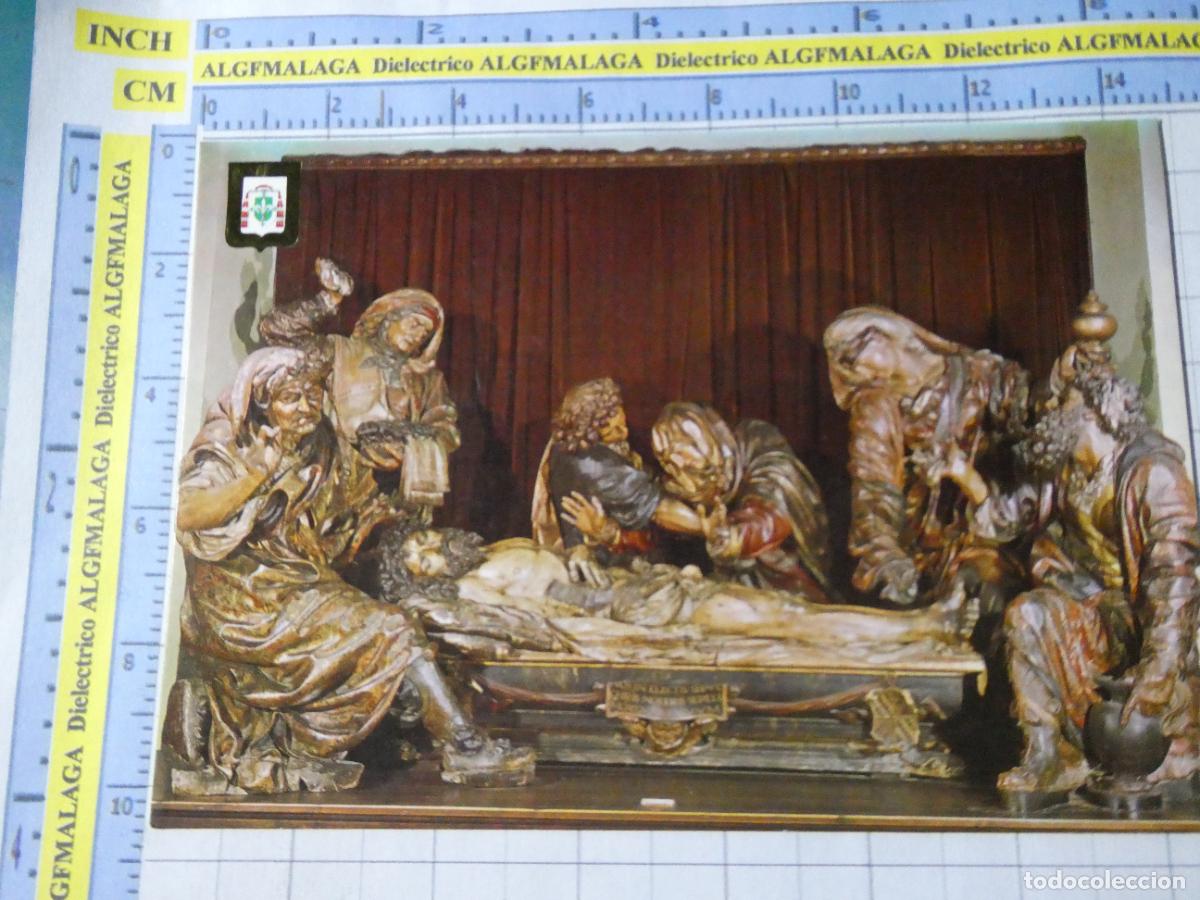 Postales: POSTAL RELIGIOSA SEMANA SANTA. A&Ntilde;O 1969 VALLADOLID ENTIERRO CRISTO 106 ESCUDO ORO. 1454
