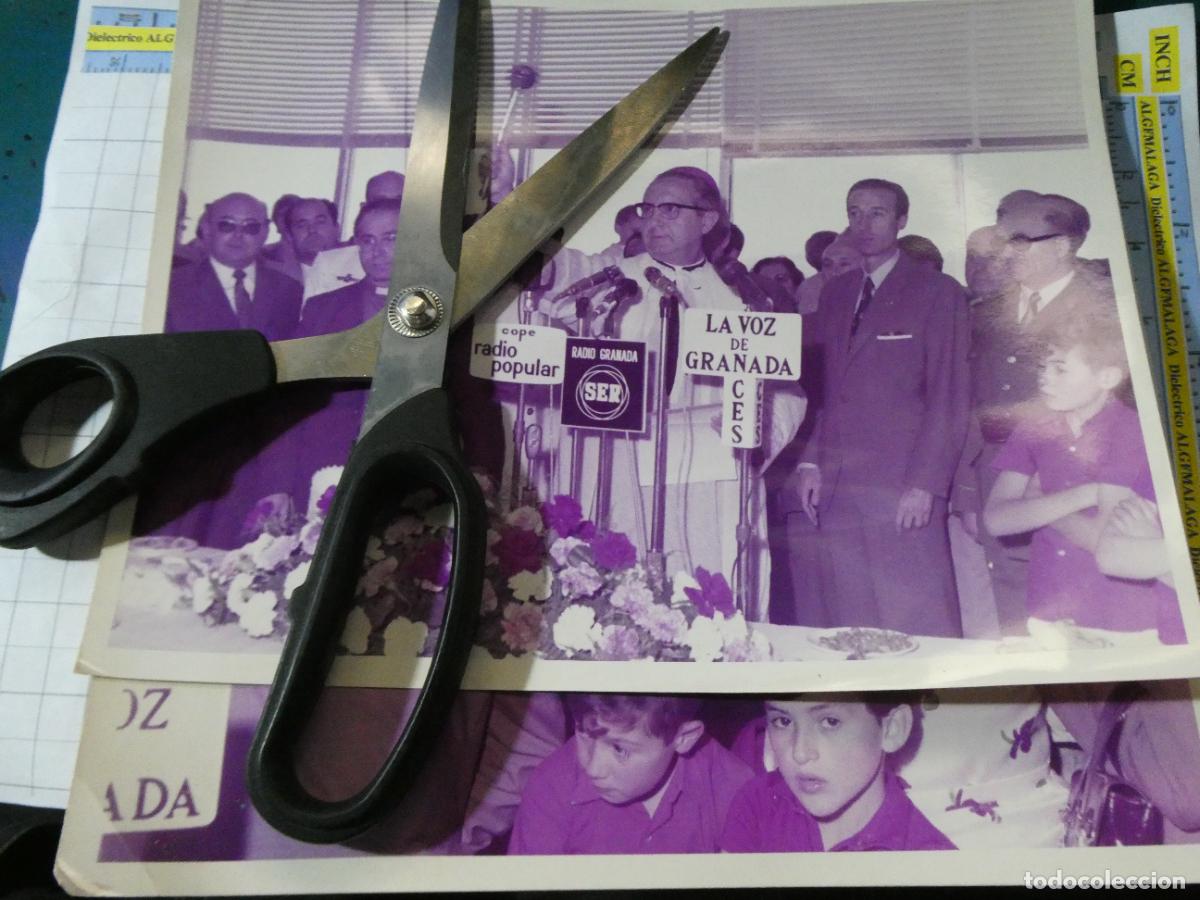 Postales: 2 FOTOS FOTOGRAF&Iacute;AS RELIGIOSAS. ALMU&Ntilde;ECAR GRANADA. OBISPO M&Aacute;LAGA RADIO COPE VOZ SER. REP RAM&Oacute;N