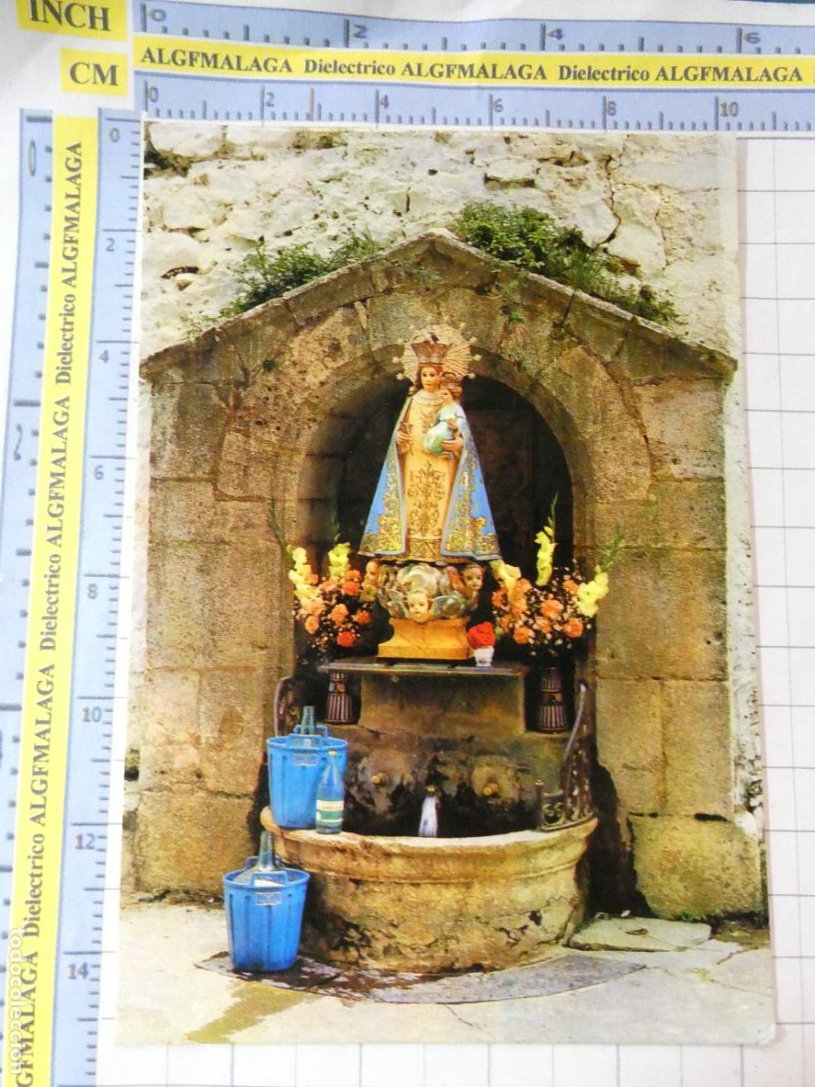 Postales: POSTAL RELIGIOSA SEMANA SANTA. A&Ntilde;O 1975. CASTELL&Oacute;N FUENTE VIRGEN DE L'AVELLA. 3230 PERGAMINO. 2556