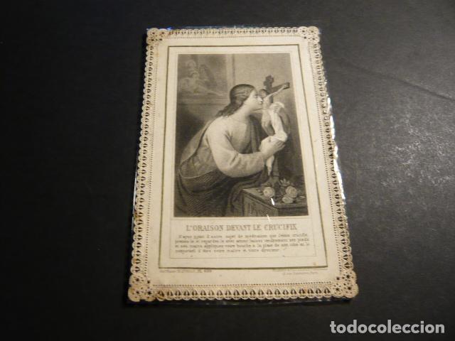 Cartoline: LA ORACION ANTE EL CRUCIFIJO ANTIGUA ESTAMPA CALADA PUNTILLA CANIVET SIGLO XIX