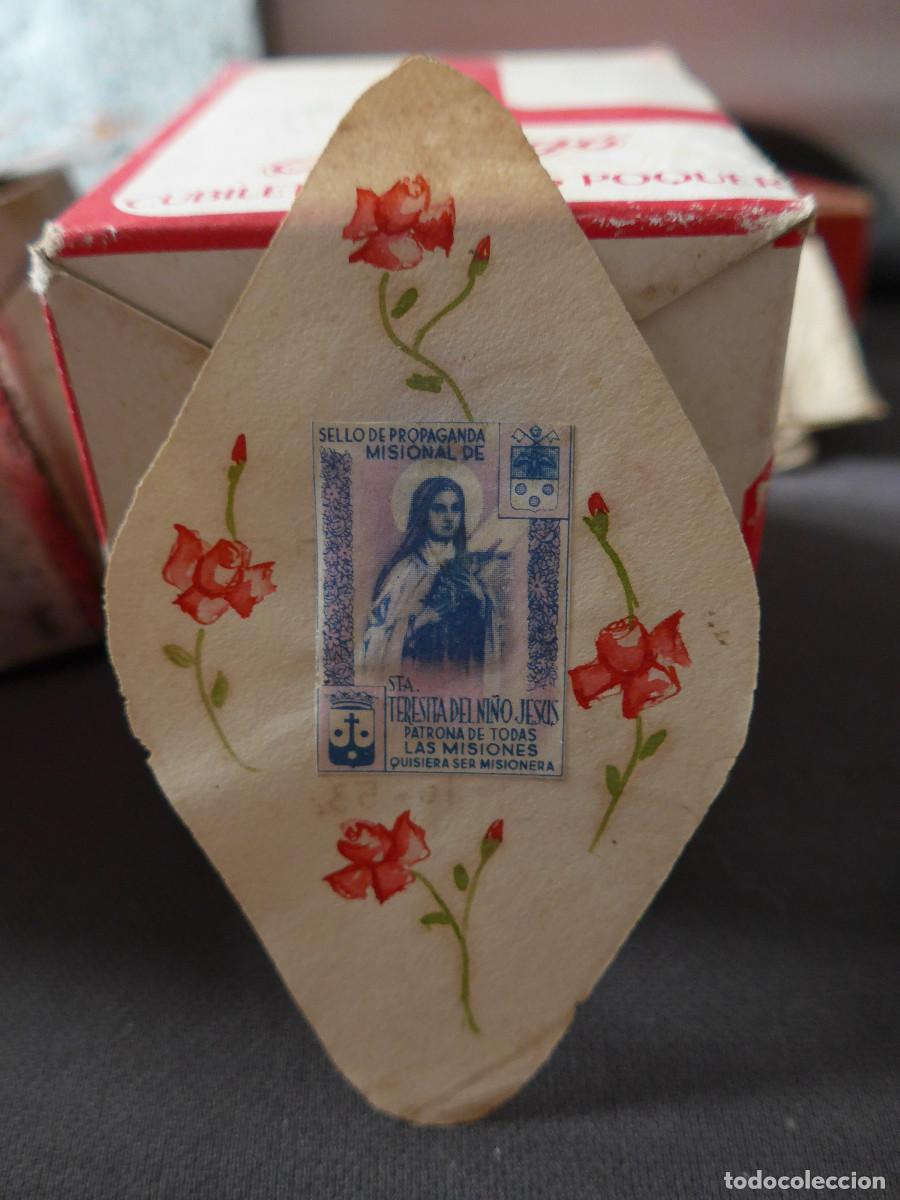 Postales: RELICARIO ROSA DE SANTA TERESITA DEL NI&Ntilde;O JESUS