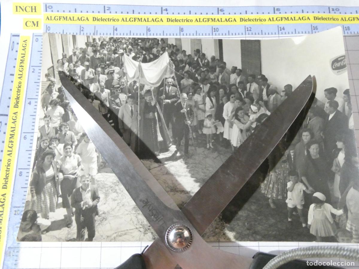Postales: FOTO FOTOGRAF&Iacute;A RELIGIOSA. ARZOBISPO GRANADA Emilio Benavent Escu&iacute;n. VISITA. GUARDIA CIVIL. 224