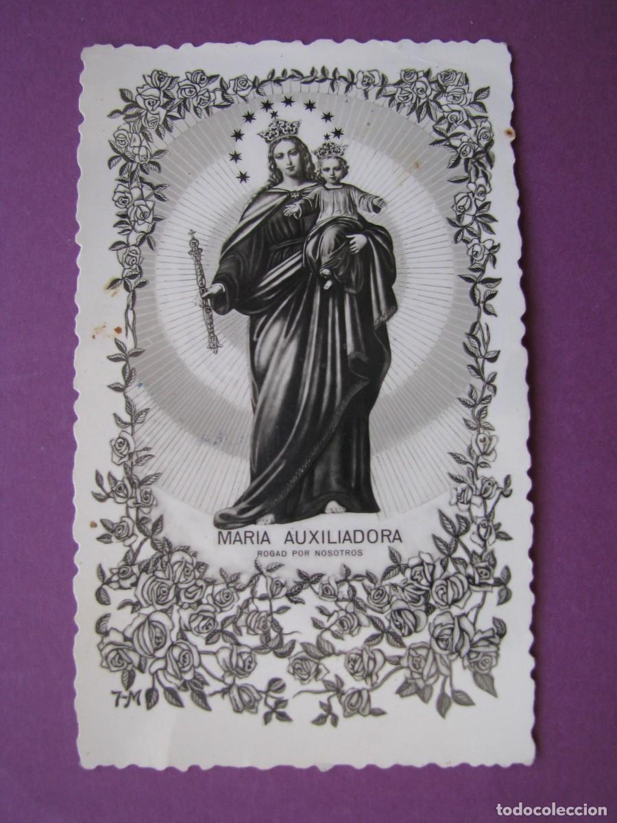 Postales: ESTAMPA RELIGIOSA. FOTO: MARIA AUXILIADORA. CAPILLA DEL COLEGIO SALESIANO, MALAGA 1961. 10X6 CM