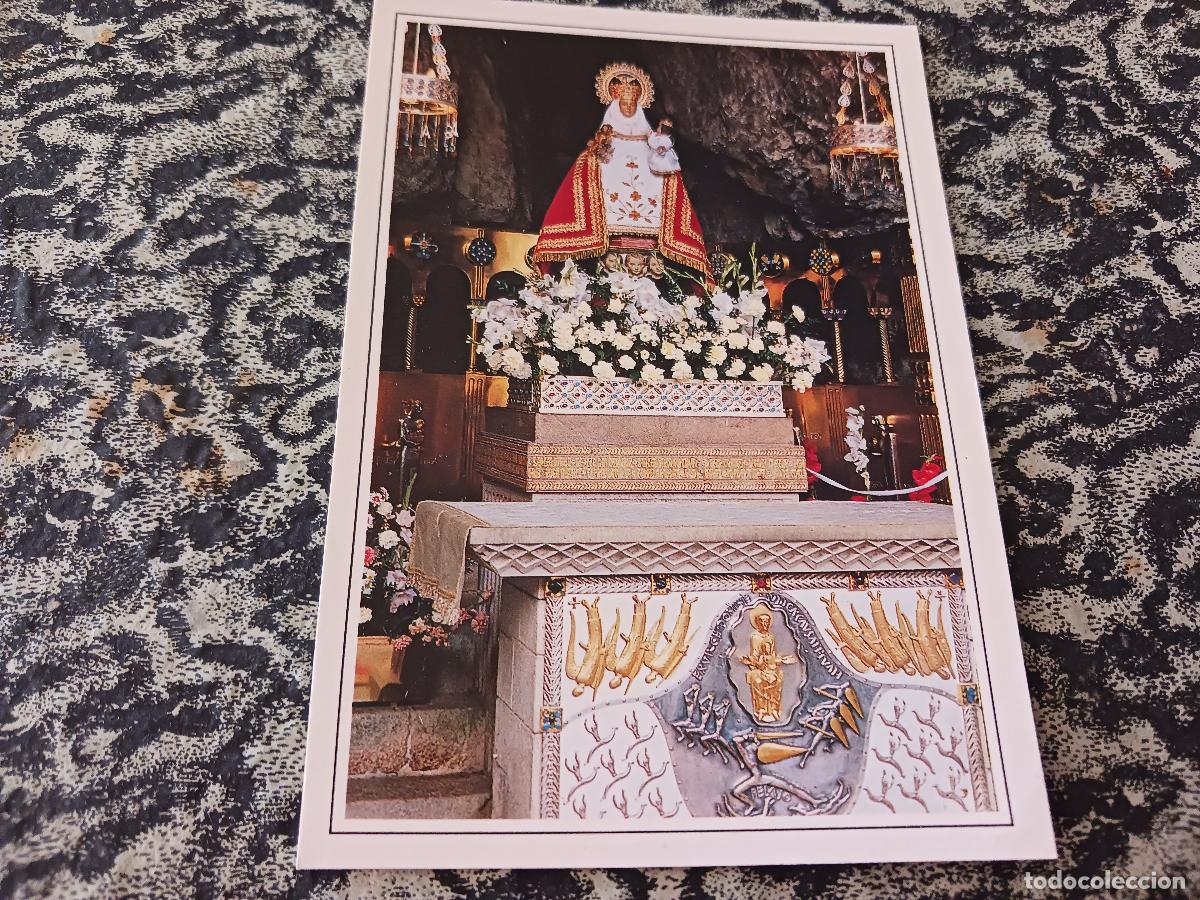 Postales: 152 Virgen de Covadonga. Patrona de Asturias. Ed. Moro.