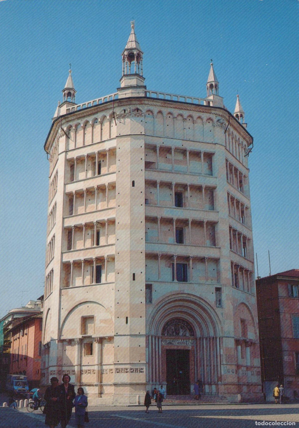Postales: Italy Parma Baptistery Historic Religious Architecture Sunny Day *YAM131