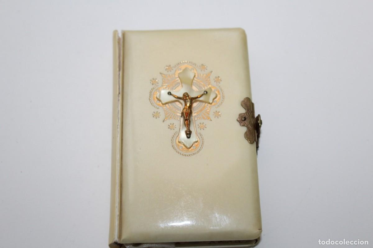 Postales: LIBRO COMUNION RELIGION