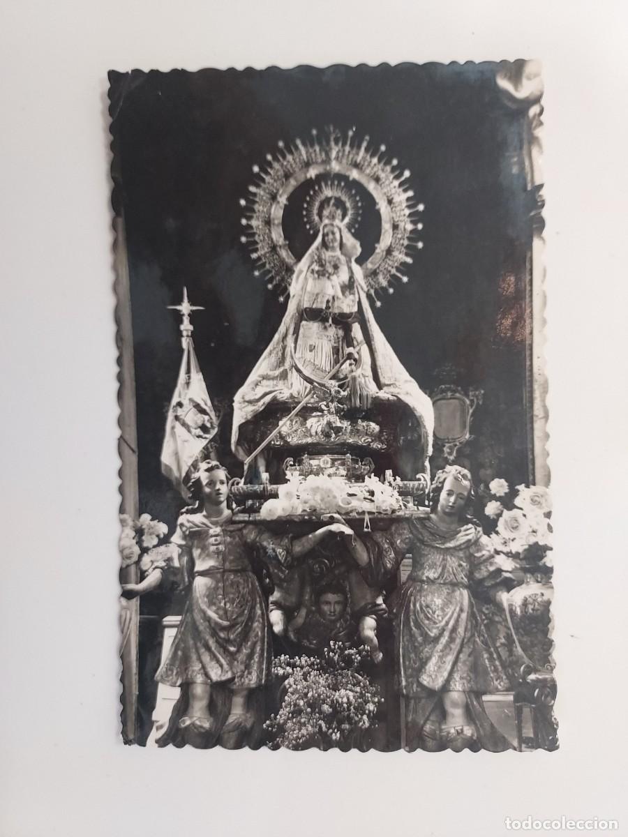 Postales: POSTAL SEGOVIA NUESTRA SE&Ntilde;ORA DE LA FUENCISLA PATRONA CIUDAD. ESCRITA 1950. VIRGEN. GARRABELLA
