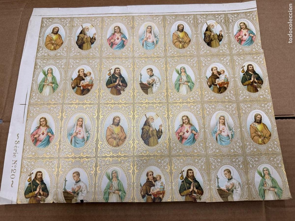 Postales: Antigua lamina con varios recordatorios o estampas religiosos o santos. A&ntilde;os 40. Sin cortar