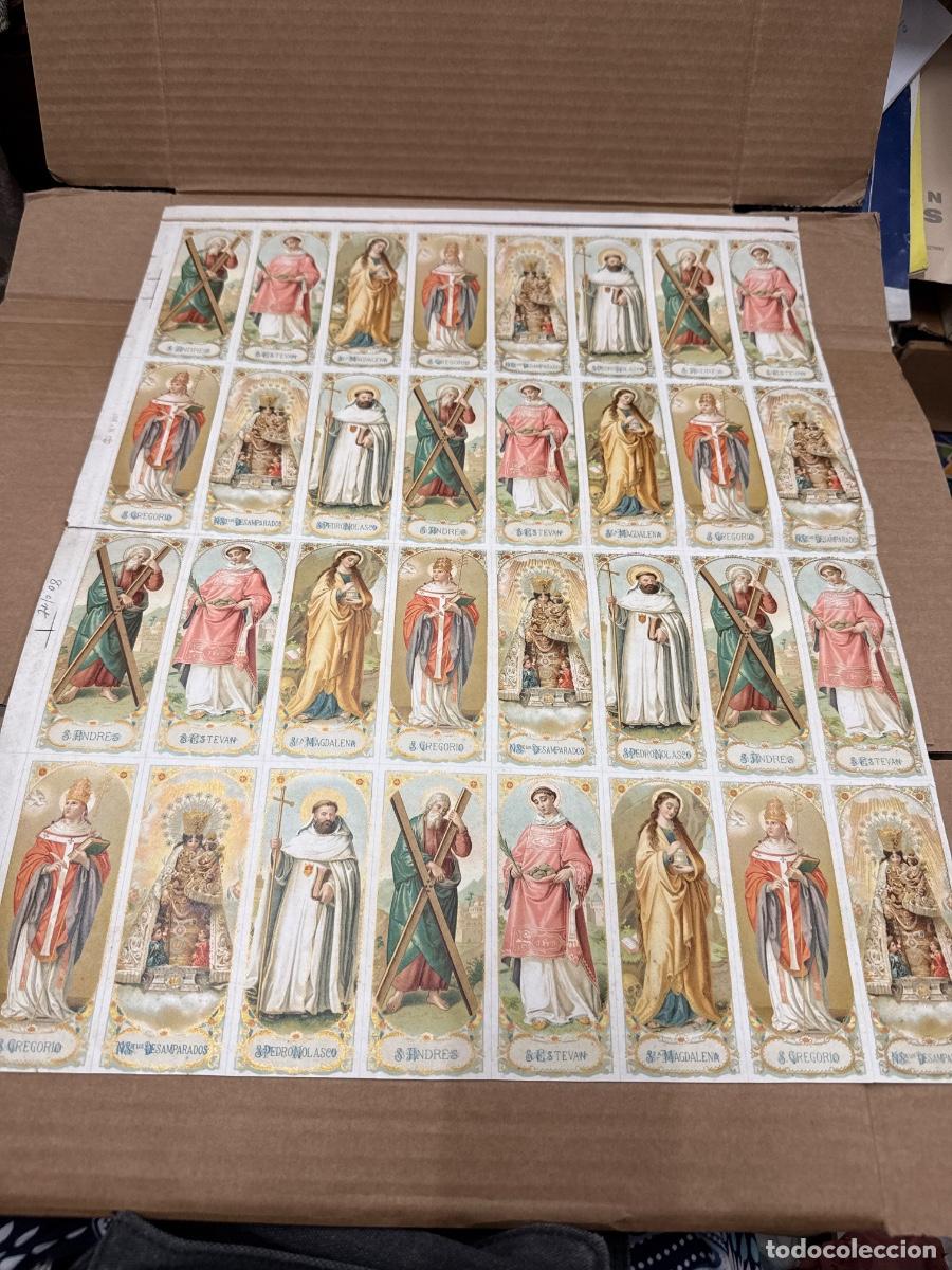 Postales: Antigua lamina con varios recordatorios o estampas religiosos o santos. A&ntilde;os 40. Sin cortar