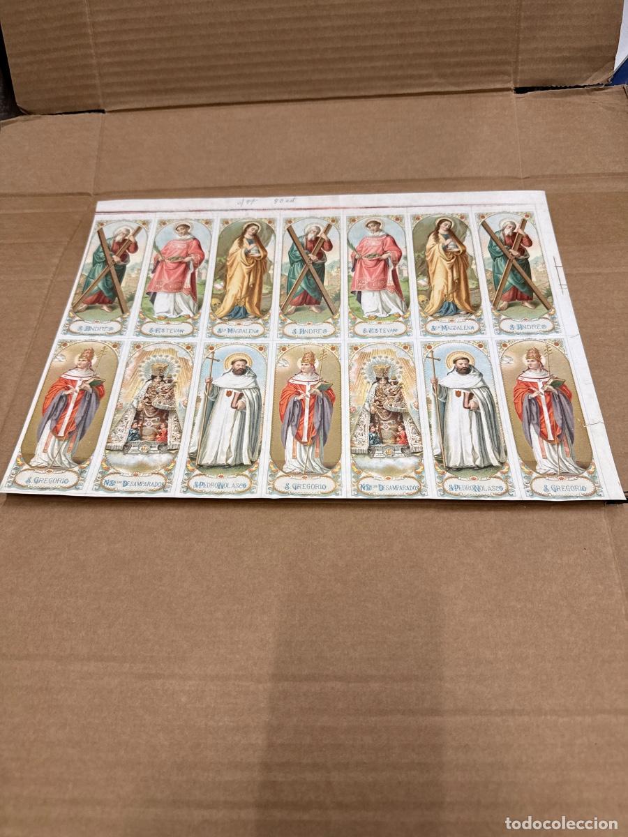 Postales: Antigua lamina con varios recordatorios o estampas religiosos o santos. A&ntilde;os 40. Sin cortar