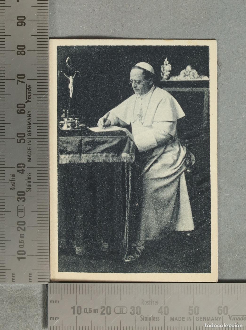 Cartoline: ESTAMPA. Pio XI escribiendo