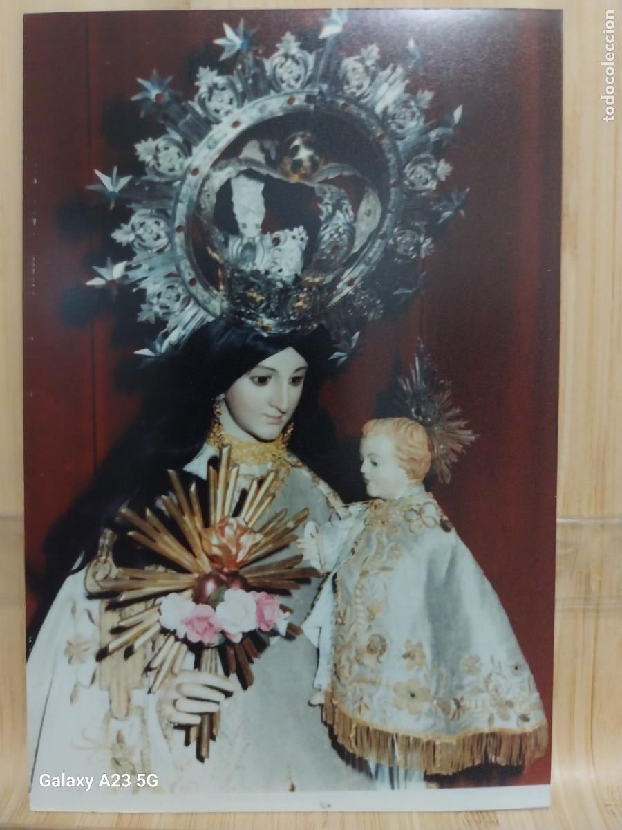 Postales: VIRGEN NTRA SRA CON NI&Ntilde;O FOTO PARTICULAR TAMA&Ntilde;O POSTAL PAPEL FINO A&Ntilde;OS 90 POR DETERMINAR