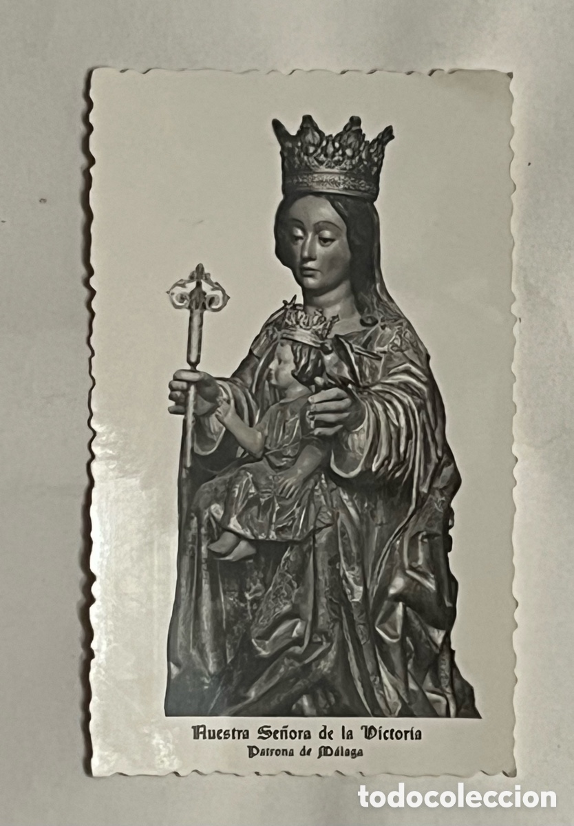 Postales: Nuestra se&ntilde;ora de la victoria Patrona de M&aacute;laga. Postal fotogr&aacute;fica (h.1950?) Med&iacute;das: 8,5 x 6 cm