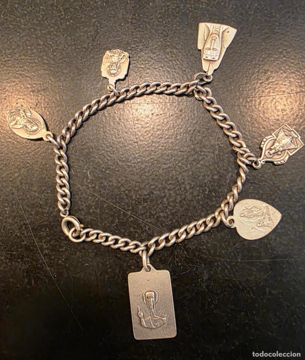 Cartes Postales: Pulsera Religiosa Vintage con 6 Medallas de la Virgen y Santos &ndash; Cadena Plateada de Eslabones &ndash; 6 cm