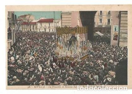 Postales: ANTIGUA POSTAL 38 SEVILLA LA PROCESION DE SEMANA SANTA PUERTA DE LA MACARENA L ROISIN FOTO