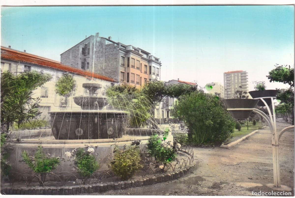 Postais: LOGRO&Ntilde;O CALAHORRA FUENTE PASEO GENERALISIMO. ED. PARIS N&ordm; 44. Escrita en 1965 sin circular