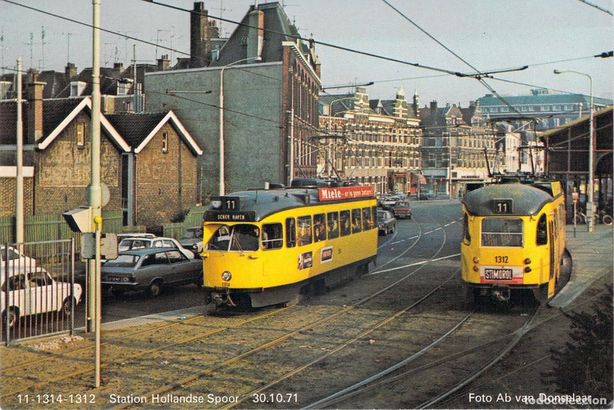 Postales: Postal Tranv&iacute;as Amarillos en la Estaci&oacute;n Hollandse Spoor, La Haya