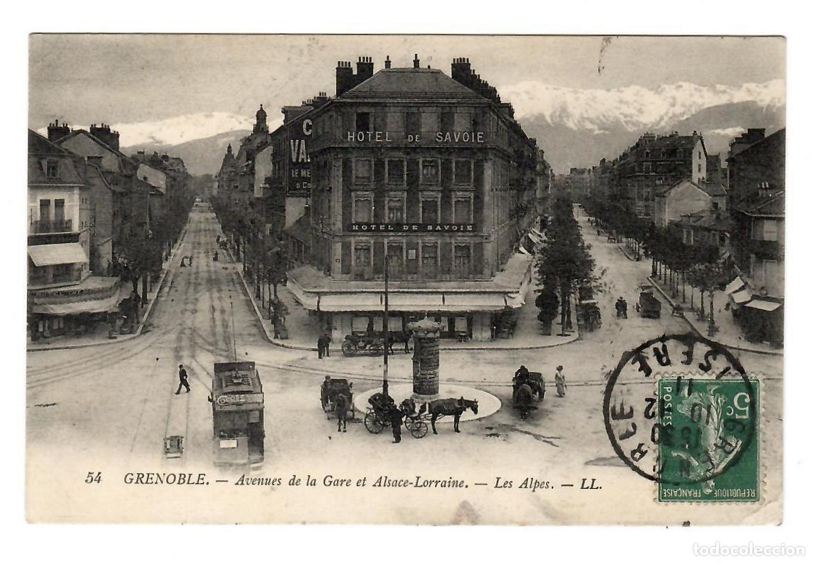 Postales: GRENOBLE (Francia). Avenue de la Gare (Estaci&oacute;n). Con tranv&iacute;a y carros. Circulada a Aurillac en 1912