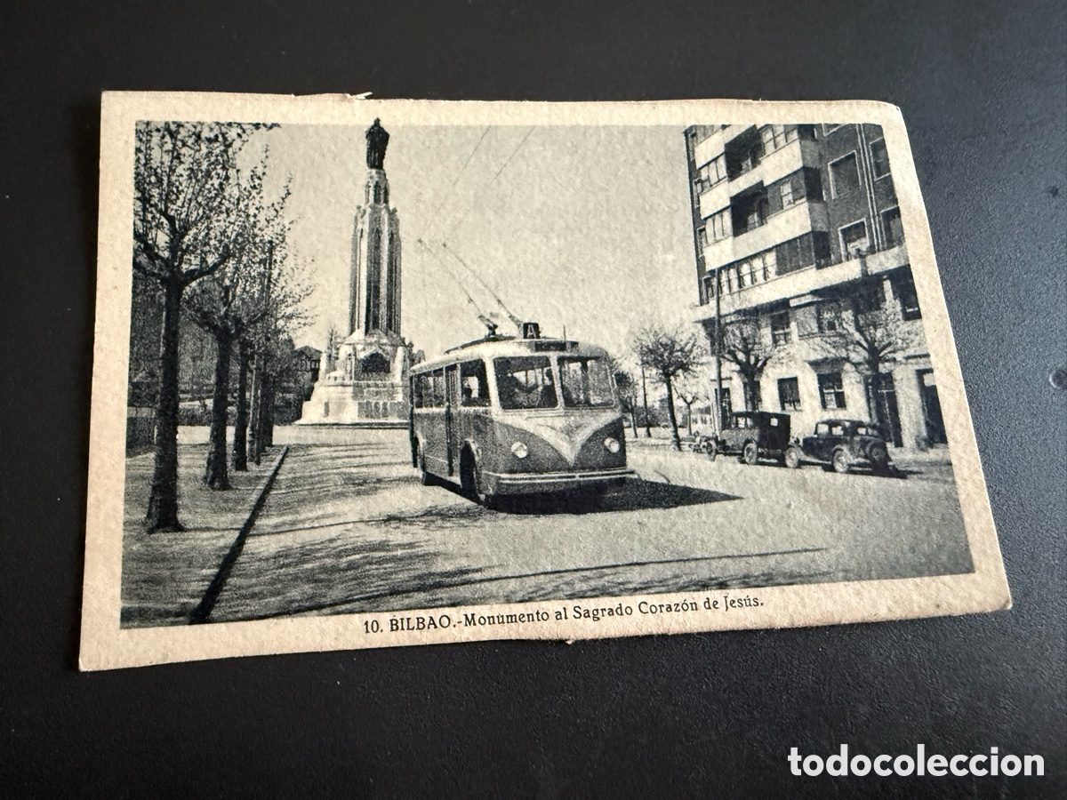Postales: Postal. 10- ( Roisin ) BILBAO. Monumento al Sagrado Coraz&oacute;n de Jes&uacute;s. TROLEB&Uacute;S