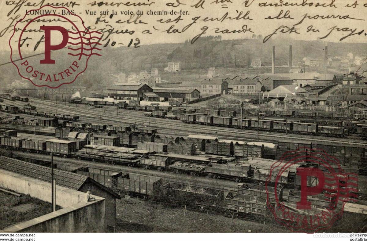 Postales: LONGWY BAS : La Gare Marchandise, Vue sur la voie du Chemin de Fer