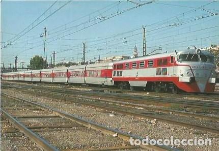 Postales: POSTAL A COLOR 131 LOCOMOTORA DIESEL HIDRAULICA SERIE 2001T MADRID ATOCHA 1983 EUROFER