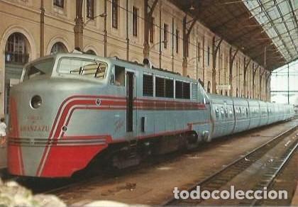 Postales: POSTAL A COLOR NUM 8 MADRID PRINCIPE PIO TALGO II ENCABEZADO POR LA LOCOMOTORA N&ordm; 2 POR AMERICAN CAR