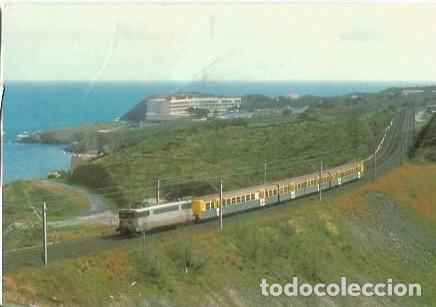 Postales: POSTAL A COLOR N&ordm; 911 S N C F TREN REVERSIBLE TRACCIONADO POR LOCOMOTORA ELECTRICA DE LA SERIE 9200