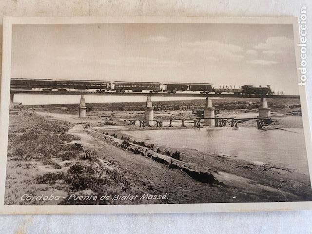 Postales: Tren con locomotora pasando puente de Vialer Masse. Cordoba. Argemtina. Postal sin circular