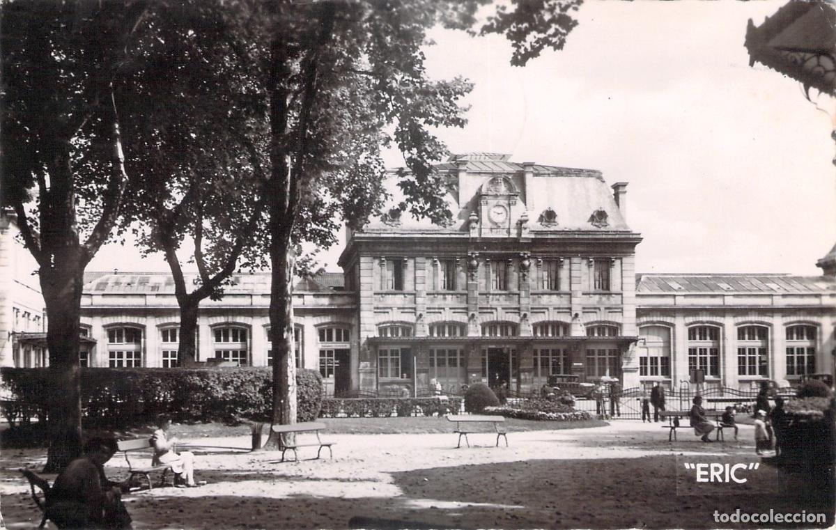 Postales: Postal de Charleville Ardennes Estaci&oacute;n de Tren y Parque