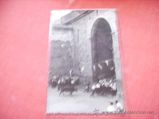 Postales: RUBIELOS DE MORA  (TERUEL)  VAQUILLAS - Foto 1