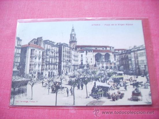 Postcards: VITORIA  -PLAZA DE LA VIRGEN BLANCA (DIA DE MERCADO)