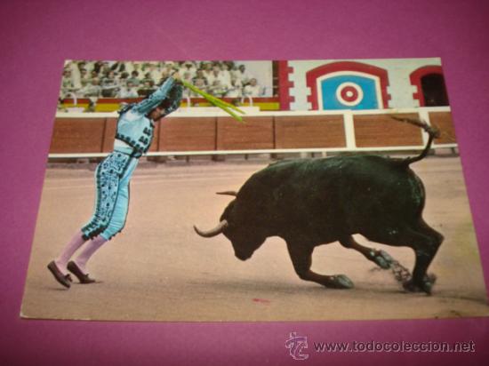 Postales: Antigua Tarjeta Postal de TOROS Par de Banderillas  A&ntilde;o 1960-70s