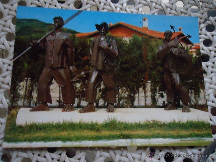 Postales: antigua postal Laredo monumento al pescador - Foto 1