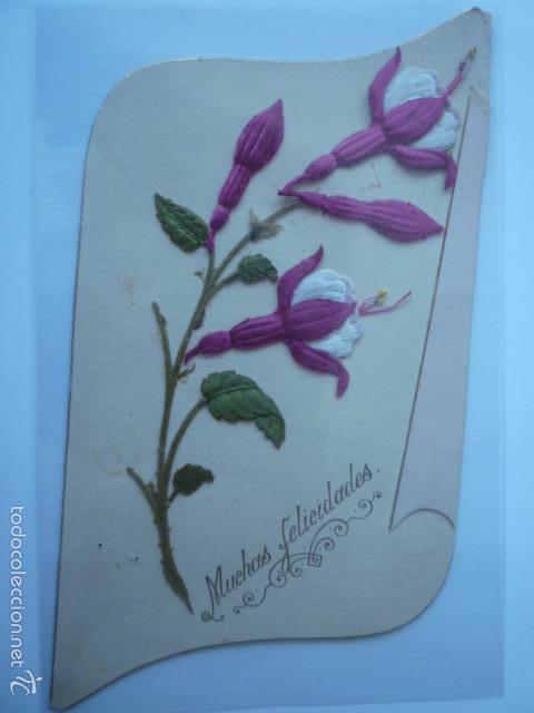 Postais: POSTAL FELICITACION DECORADA CON FLORES DE TELA.