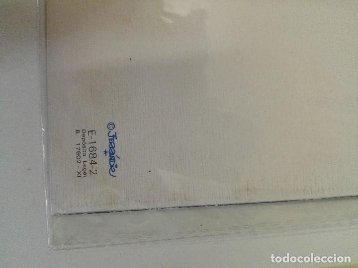 Postales: Postal de felicitaci&oacute;n de navidad con elementos 3D. - Foto 2