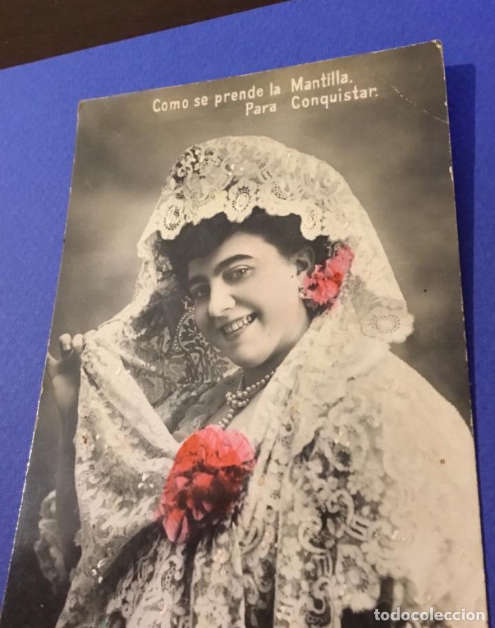 Postales: Antigua postal mujer con mantilla - Foto 4
